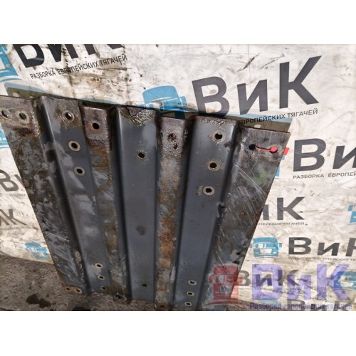 Проставка под седельно-сцепное уст-во DAF 105 980586 рифленка 88*70 4см деф. (540), 1977835-10