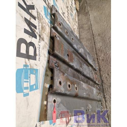Проставка под седельно-сцепное уст-во DAF 105 980586 рифленка 88*70 4см деф. (540), 1977835-12