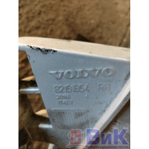 Подножка основная Volvo FH 4 839166 в сборе RH (520), 82151654-14