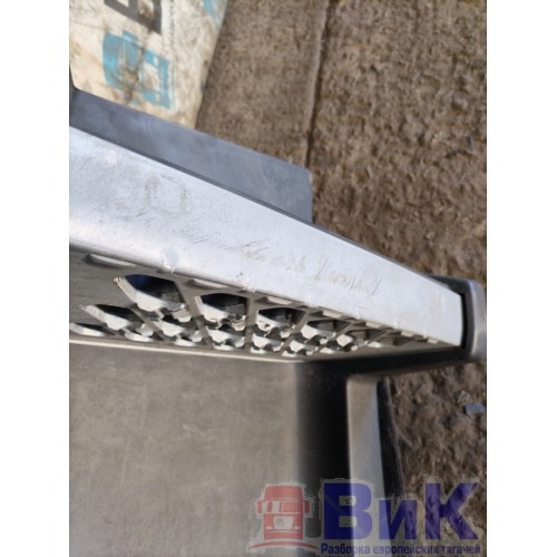 Подножка основная Volvo FH 4 839166 в сборе LH (деф. фишки) (518), 82142327-14