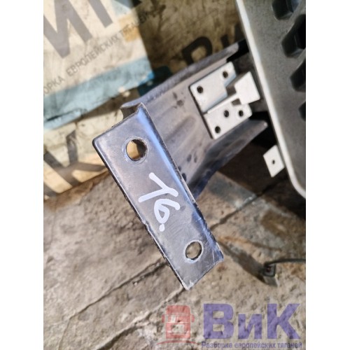 Подножка основная Volvo FH 4 839166 в сборе LH (деф. фишки) (518), 82142327-1