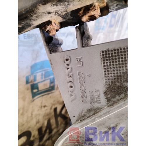 Подножка основная Volvo FH 4 839166 в сборе LH (деф. фишки) (518), 82142327-6