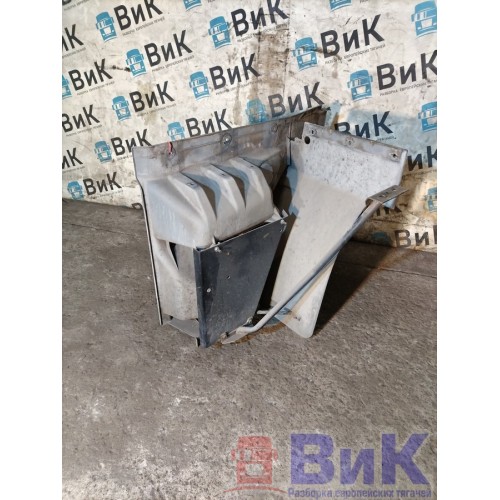 Подножка основная DAF 105 961736 в сборе RH (560), 1836305-5