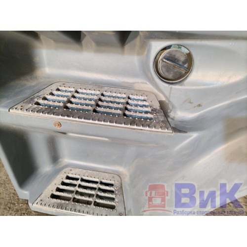 Подножка основная DAF 105 961736 в сборе LH деф. (564), 1836304-10
