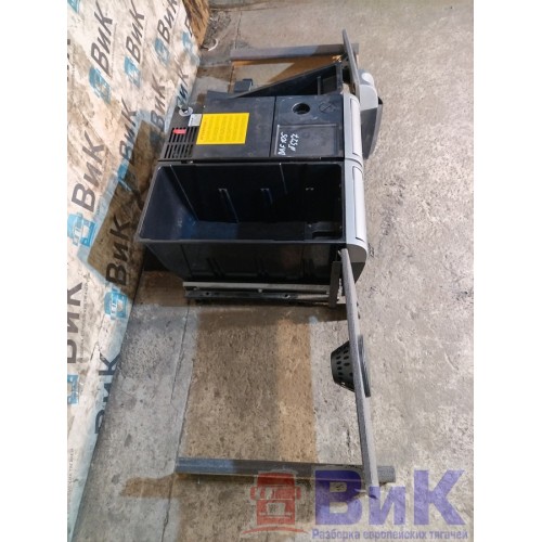 Холодильник DAF 105 961736 в сборе с пепельницей и колонкой (деф. накладки) (569), 1794024-1