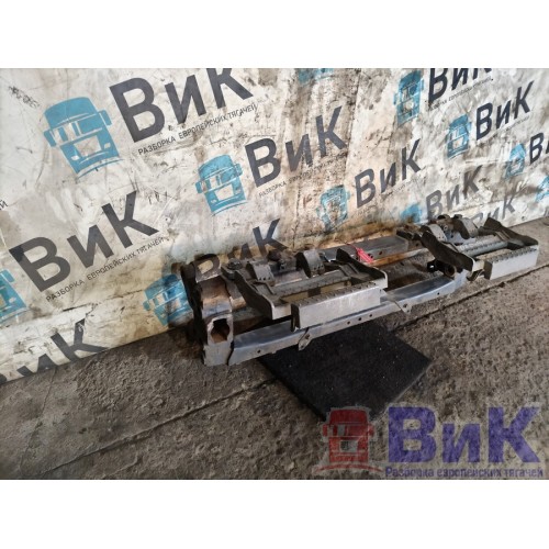 Подножка обслуживания DAF 105 XF 961736 в сборе с кронштейнами (667), 1735004-1