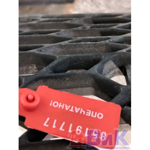 Решетка радиатора Volvo FH 4 839166 (717), 82491908-1