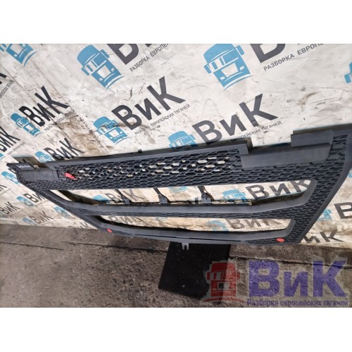 Решетка радиатора Volvo FH 4 839166 (717), 82491908-8
