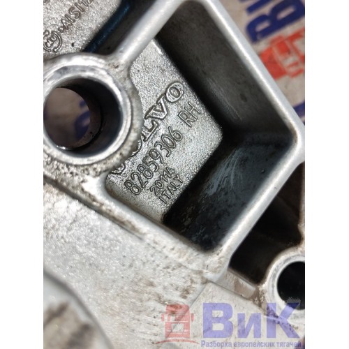 Корпус нижней подножки Volvo FH 4 839166 со ступенькой RH деф. (702), 21344649-2
