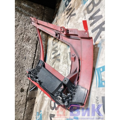 Накладка на фару Volvo FH 4 839166 RH (773), 82884032-2