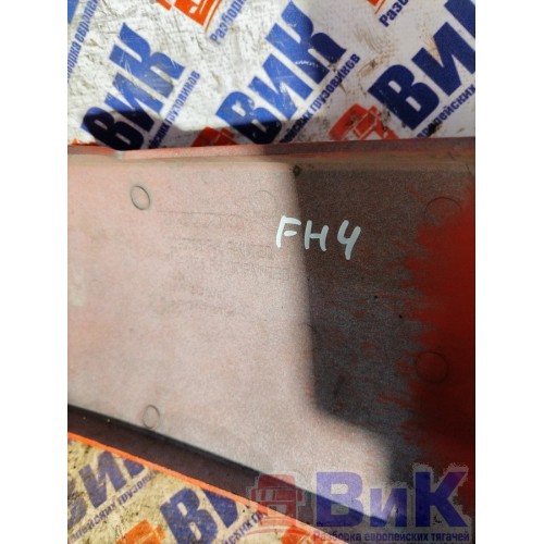 Угол бампера Volvo FH 4 839166 RH деф. (772), 82090735-5