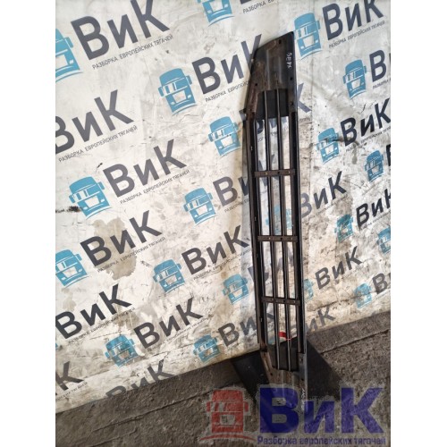 Подножка обслуживания Volvo FH 4 839166 верхняя (769), 82208512-5