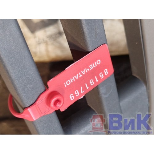 Подножка обслуживания Volvo FH 4 839166 верхняя (769), 82208512-4