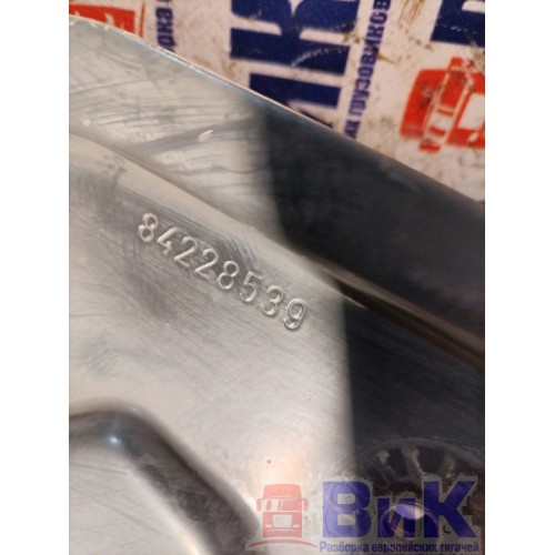 Кронштейн крепления фары Volvo FH 4 839166 LH (832), 84228539-4