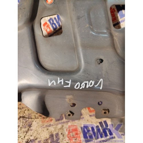 Кронштейн крепления фары Volvo FH 4 839166 LH (832), 84228539-3