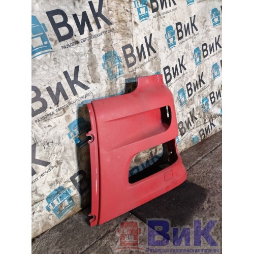 Накладка на фару DAF 105 823945 LH деф. (904), 1398263-6