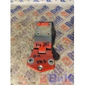 Петля двери DAF 105 823945 RH (935)