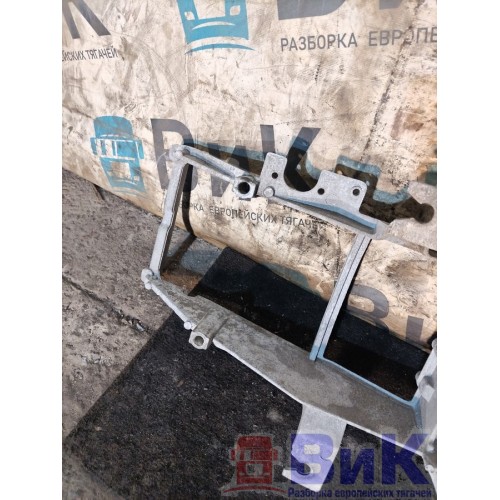 Кронштейн фары DAF 105 823945 RH неориг. (972) , -7