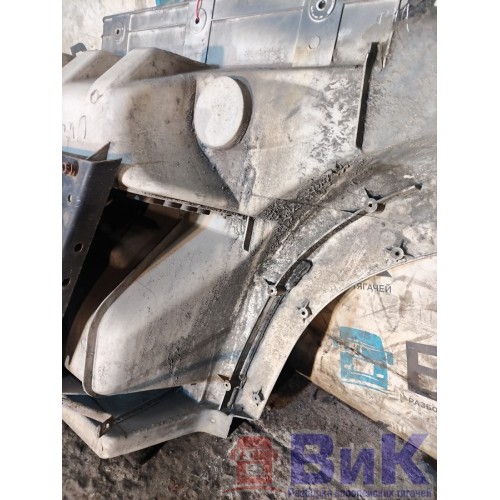 Подножка основная DAF 105 823945 RH обломан болт (975), -2