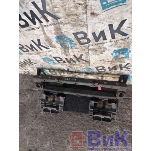Подножка обслуживания DAF 105 823945 в сборе с кронштейнами (995), -5