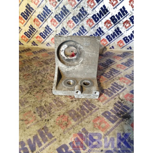 Кронштейн бампера DAF 105 823945 RH (968), 1735003-1