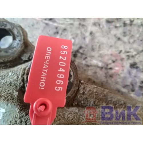 Кронштейн торсиона кабины DAF 105 823945 RH (965), 1304846-1
