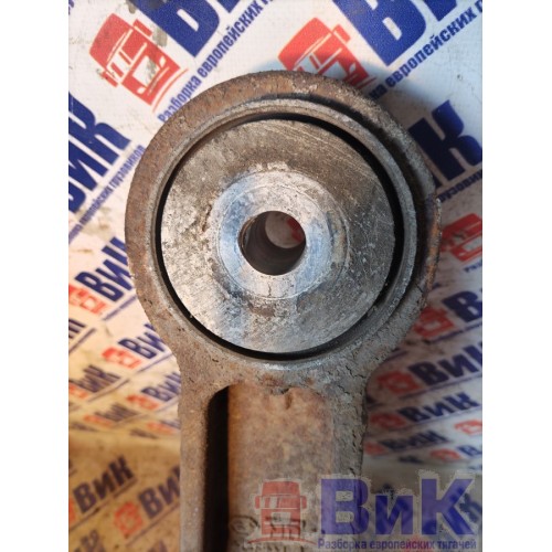 Кронштейн торсиона кабины DAF 105 823945 RH (965), 1304846-4