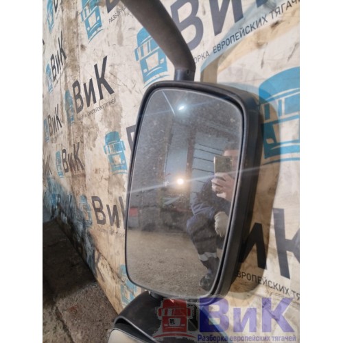Стойка зеркал DAF 105 823945 в сборе RH отсут. задняя крышка (907), -1
