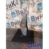 Кронштейн амортизатора кабины DAF 105 823945 LH (987)