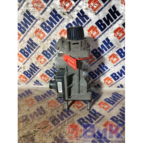 Кран главный тормозной DAF 105 980586 (880), 1677510-5