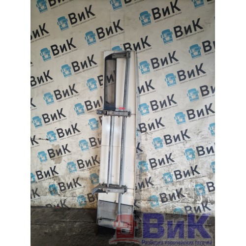 Спойлер кабины DAF 105 980586 боковой RH с деф. (818), 1740450-7
