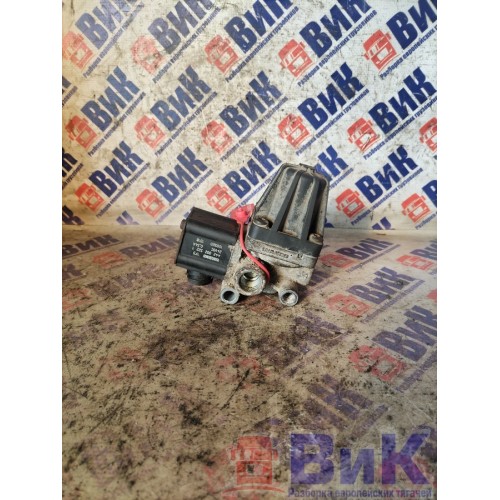 Клапан ограничения давления (мочевины) КАМАЗ 65206-Т5 2511022 Wabco (742), 9750090010-1