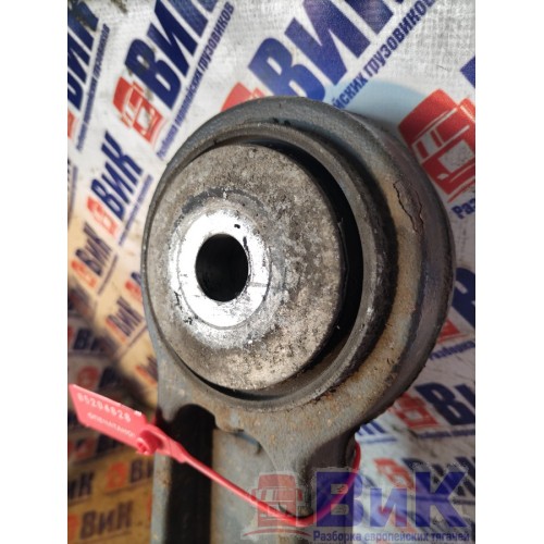 Кронштейн торсиона кабины DAF 105 980586 RH (628), 1304846-5