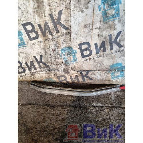 Накладка на порог Scania R440 458663 DC13 RH алюм. (585), -1
