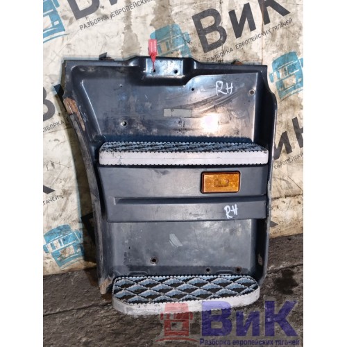 Подножка основная Scania R440 458663 DC13 в сборе RH (407), -4