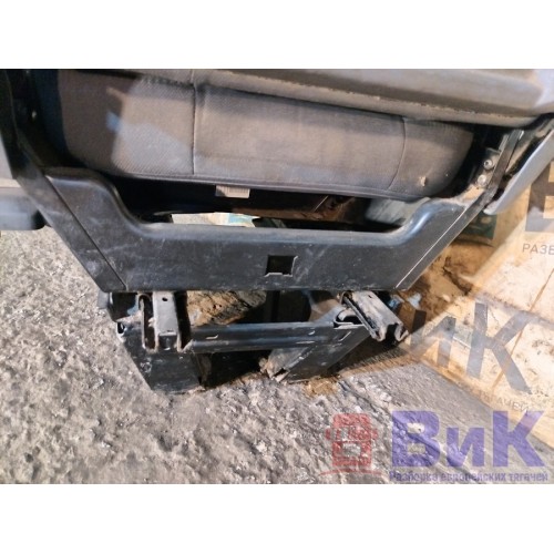 Сиденье пассажирское Scania R440 458663 DC13 (табуретка) (408), 2299683-8
