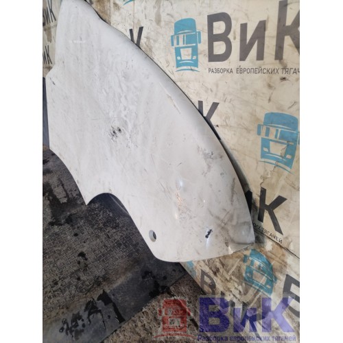 Спойлер кабины Scania R400 915216 верхний боковой RH деф. (041), 1497725-4