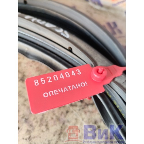 Резинка уплотнительная Scania R400 915216 двери (043), -1