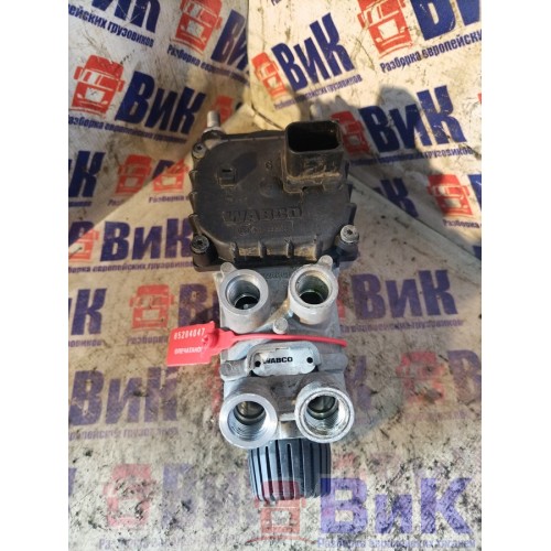 Кран главный тормозной КАМАЗ 65206-Т5 2511022 Wabco (047), 480003033003-1