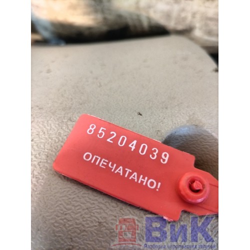 Кожух рулевой колонки Scania R400 915216 (039), 1764037-6