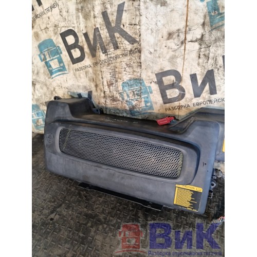 Крышка корпуса отопителя Scania R400 915216 с электроприводом (025), 1863973-1