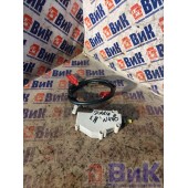 Доводчик замка двери Scania R400 915216 LH (003)