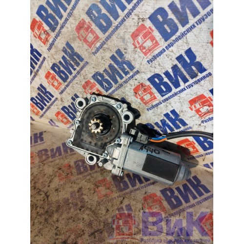 Моторчик стеклоподъемника Scania R400 915216 LH (154), 2572352-5