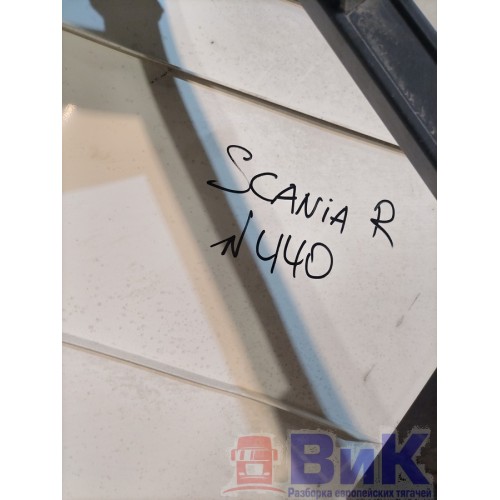 Спойлер кабины Scania R400 915216 верхний (деф. кронштейна) (012), 1757973-2