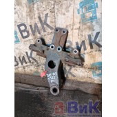 Кронштейн передней рессоры DAF 105 980586 RH (пневмо) (033)