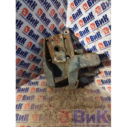 Кронштейн пневмоподушек DAF 105 980586 передний нижний RH (044), 0762269-3