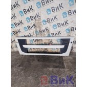 Решетка радиатора Volvo FH 13 628202 с деф. (307)