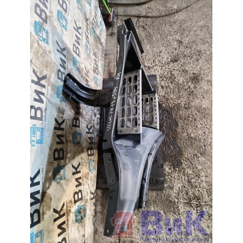 Подножка основная Volvo FH 13 628202 RH деф. (348), 3175928-8