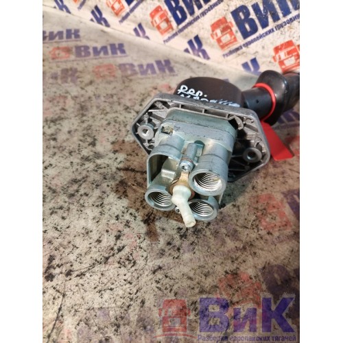 Кран ручного тормоза Renault Magnum DXI 2009г (460), 9617231390-4