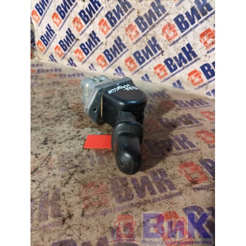 Кран ручного тормоза Renault Magnum DXI 2009г (460), 9617231390-1